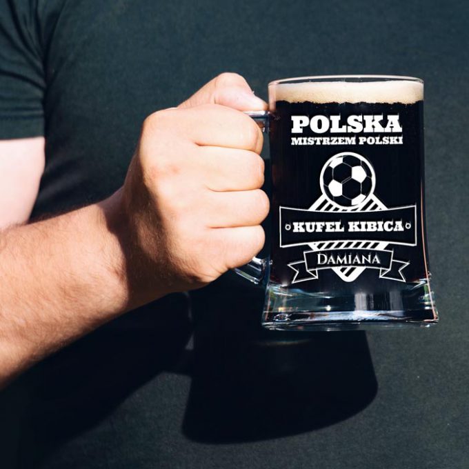 Grawerowany kufel na piwo - Polska mistrzem Polski