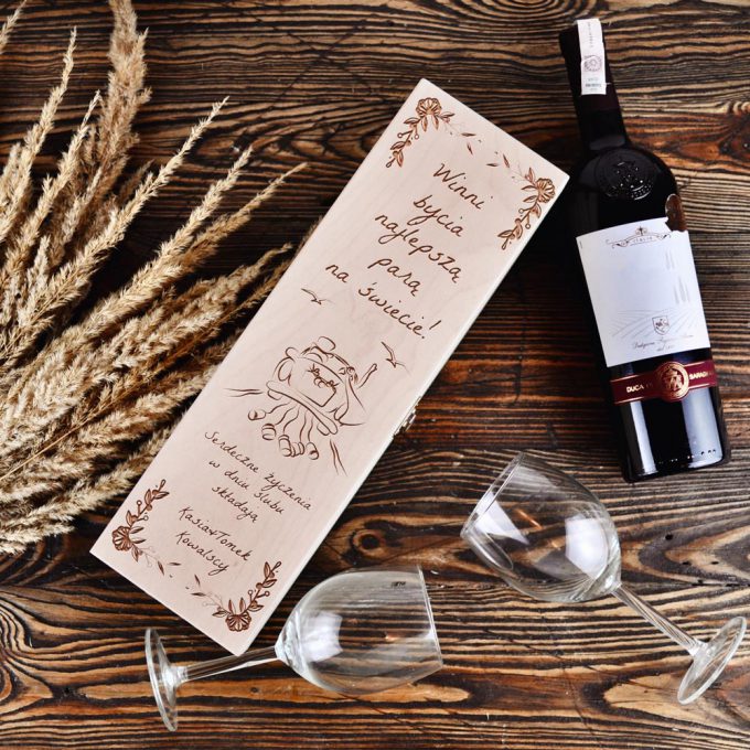 Personalizowane drewniane pudełko na wino - Winni bycia najlepszą parą na świecie!